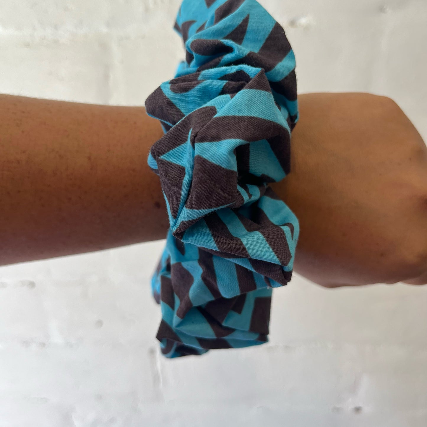 XL Blu Scrunchie