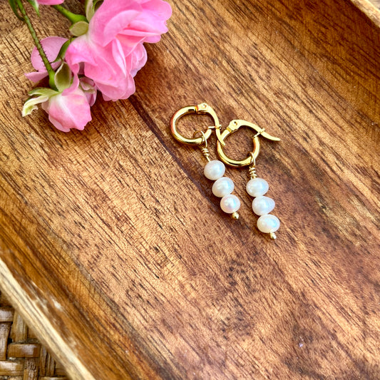 Asena Pearl Earrings