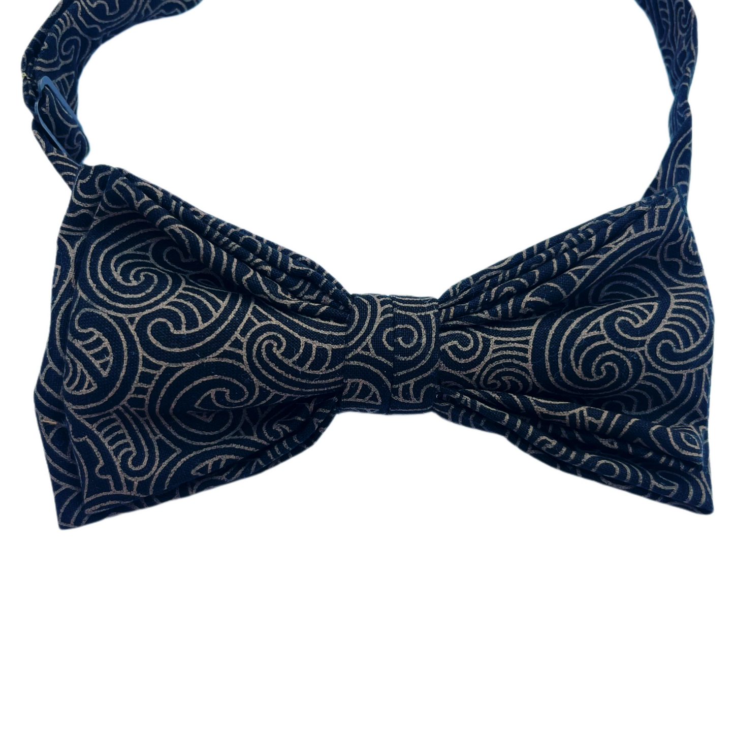 Adult Manaaki Bowtie